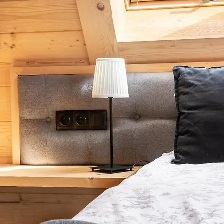 Przy Dolinie كوشتيليسكا